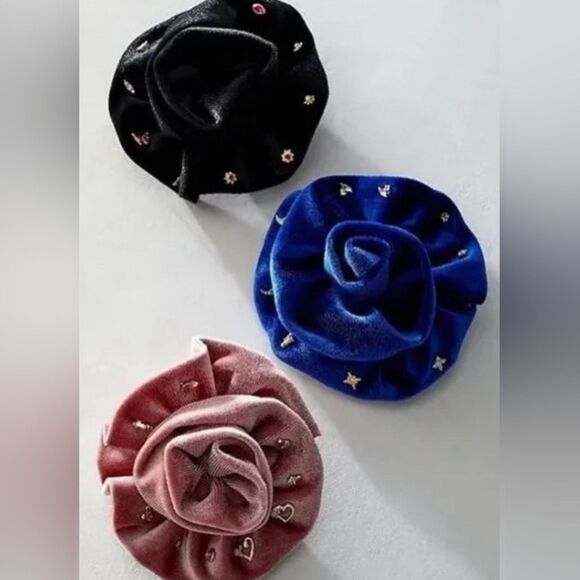Free People 3Pk Bundle Rosette Brooch Pin Stud Pack -5 Pairs of Earrings NWT